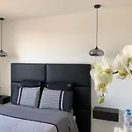 Nocleg ze śniadaniem Hotelya - Lille D'ascq 4*